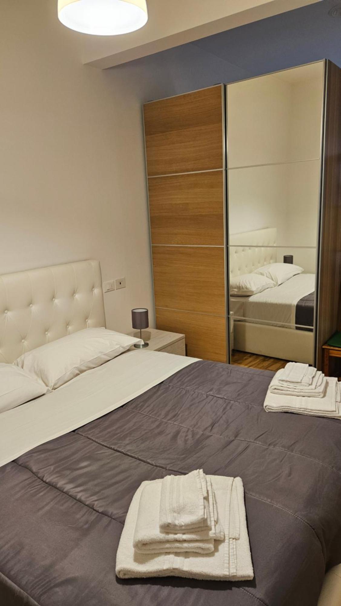 Residenza Ugo Bassi Apartamento Bolonha Exterior foto