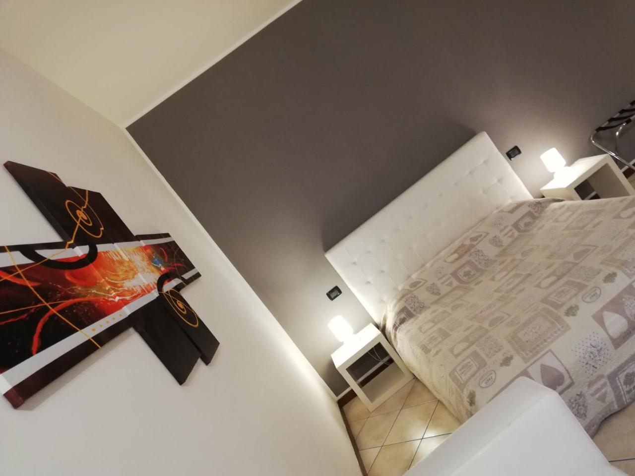 Residenza Ugo Bassi Apartamento Bolonha Exterior foto